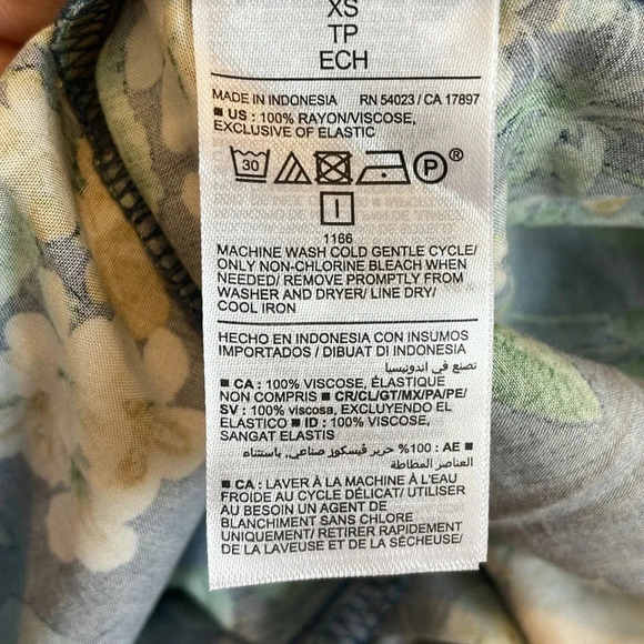 NWT Old Navy sundress XS - Picture 6 of 6